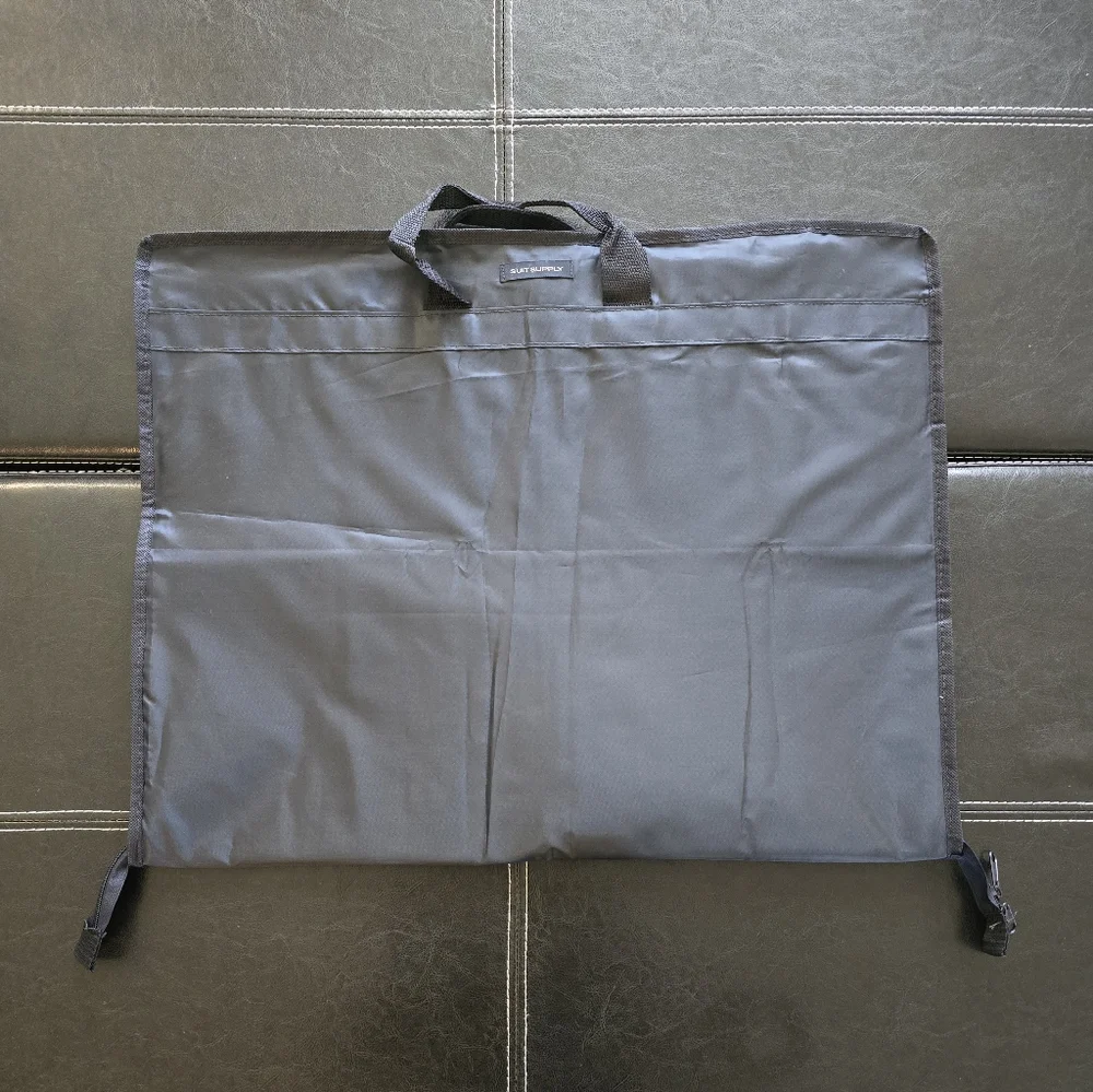 SuitSupply Garment/Suit Bag - Picture 1 of 5